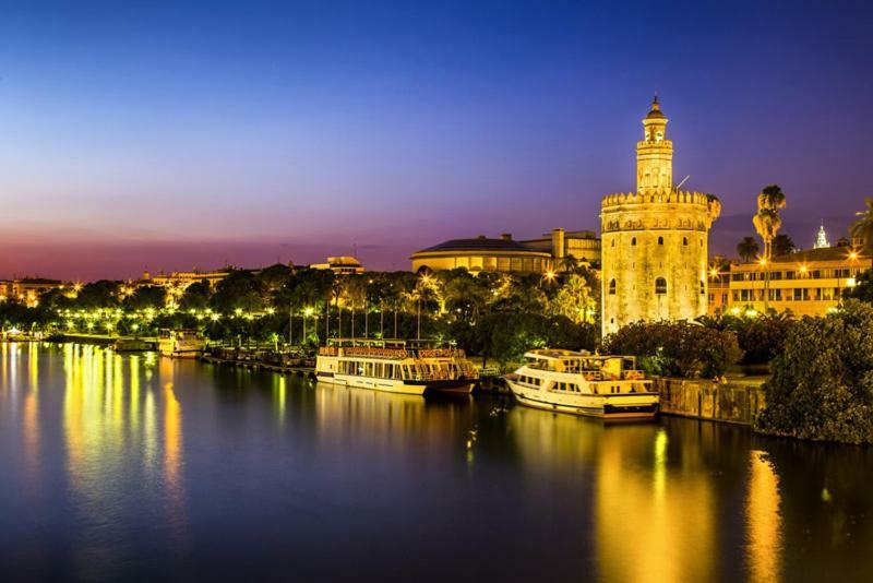 Go To Sevilla Cathedral Екстериор снимка