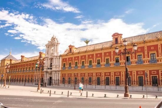 Go To Sevilla Cathedral Екстериор снимка